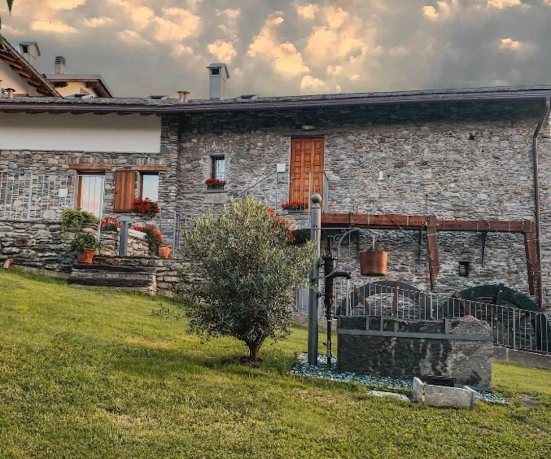 Il Granaio - Ancient Molino Maufet Watermill On Lake Como - Garden View Colico Exterior photo